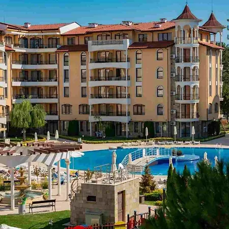 Lejlighed With Pool View In Royal Sun *